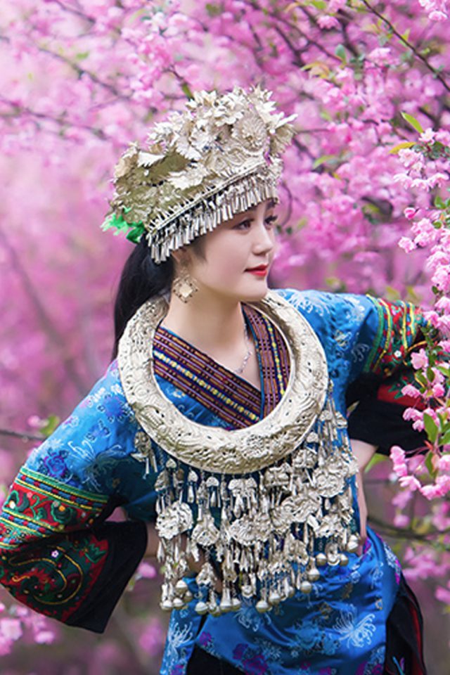 Chinese Ethnic Culture girl Android wallpaper
