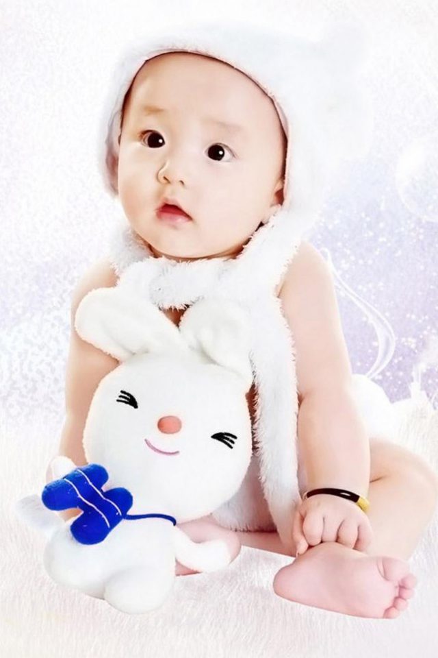 Cute Baby Asian Android wallpaper