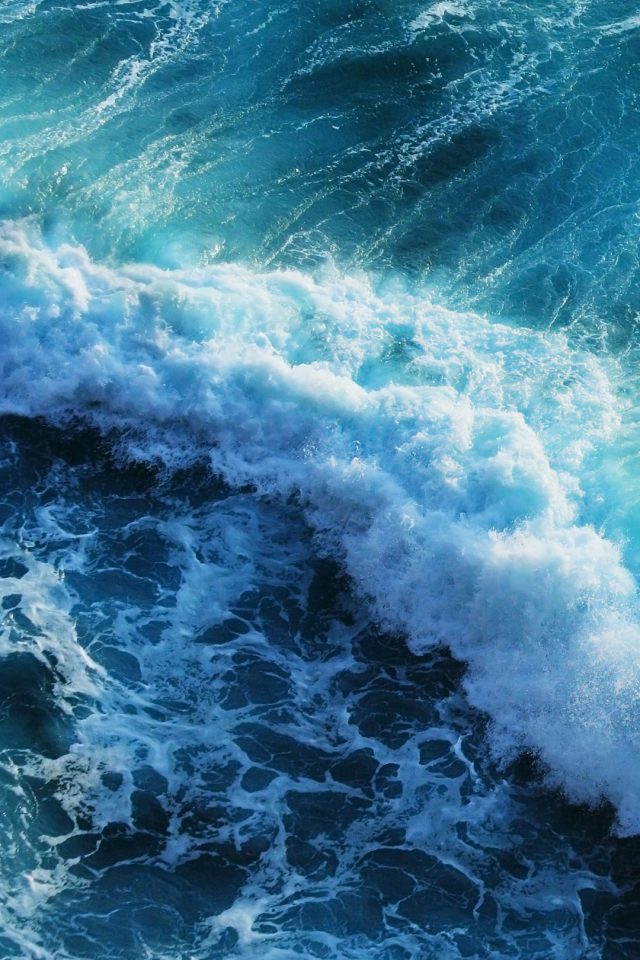 Beautiful blue waves Android wallpaper
