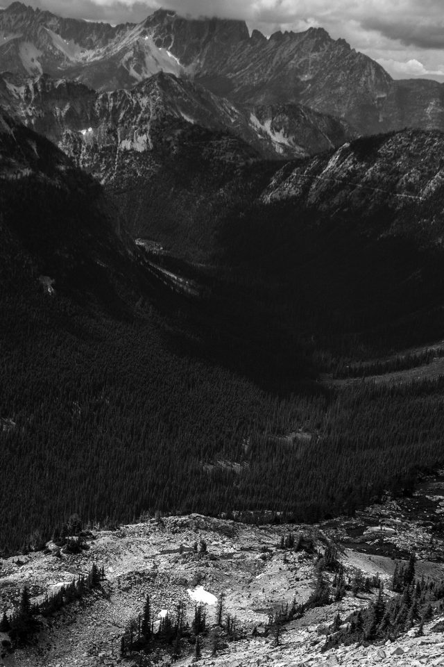 Great Mountain View Dark Bw Nature Android wallpaper
