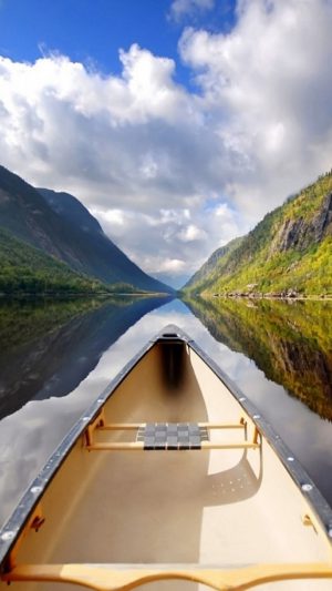 Boat Mountains And Sky Android wallpaper