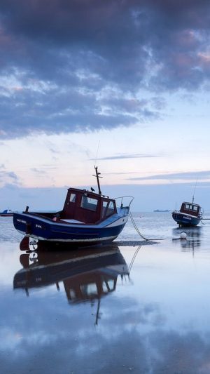 Boats Beach Android wallpaper