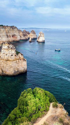 Rock Formations Panoramic Android wallpaper