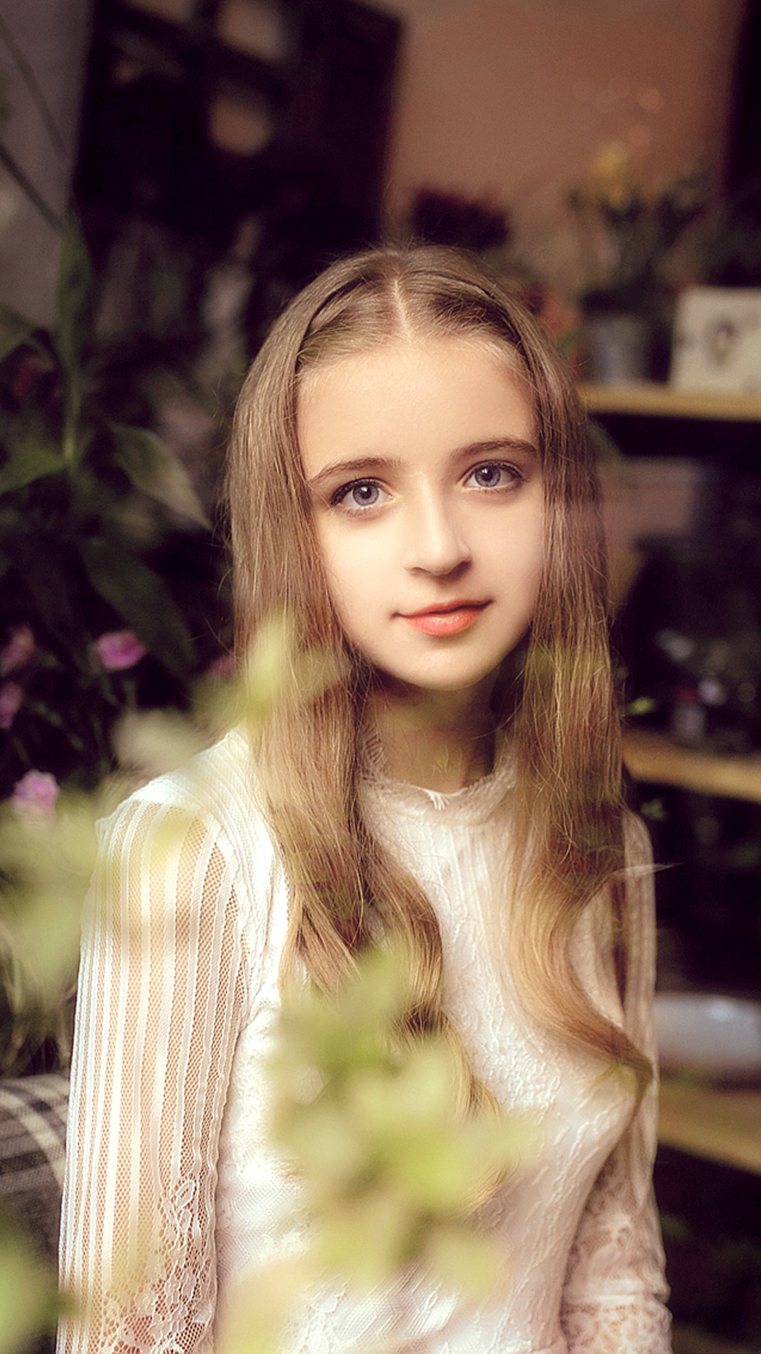 Pretty German girl Android wallpaper - Android HD wallpapers