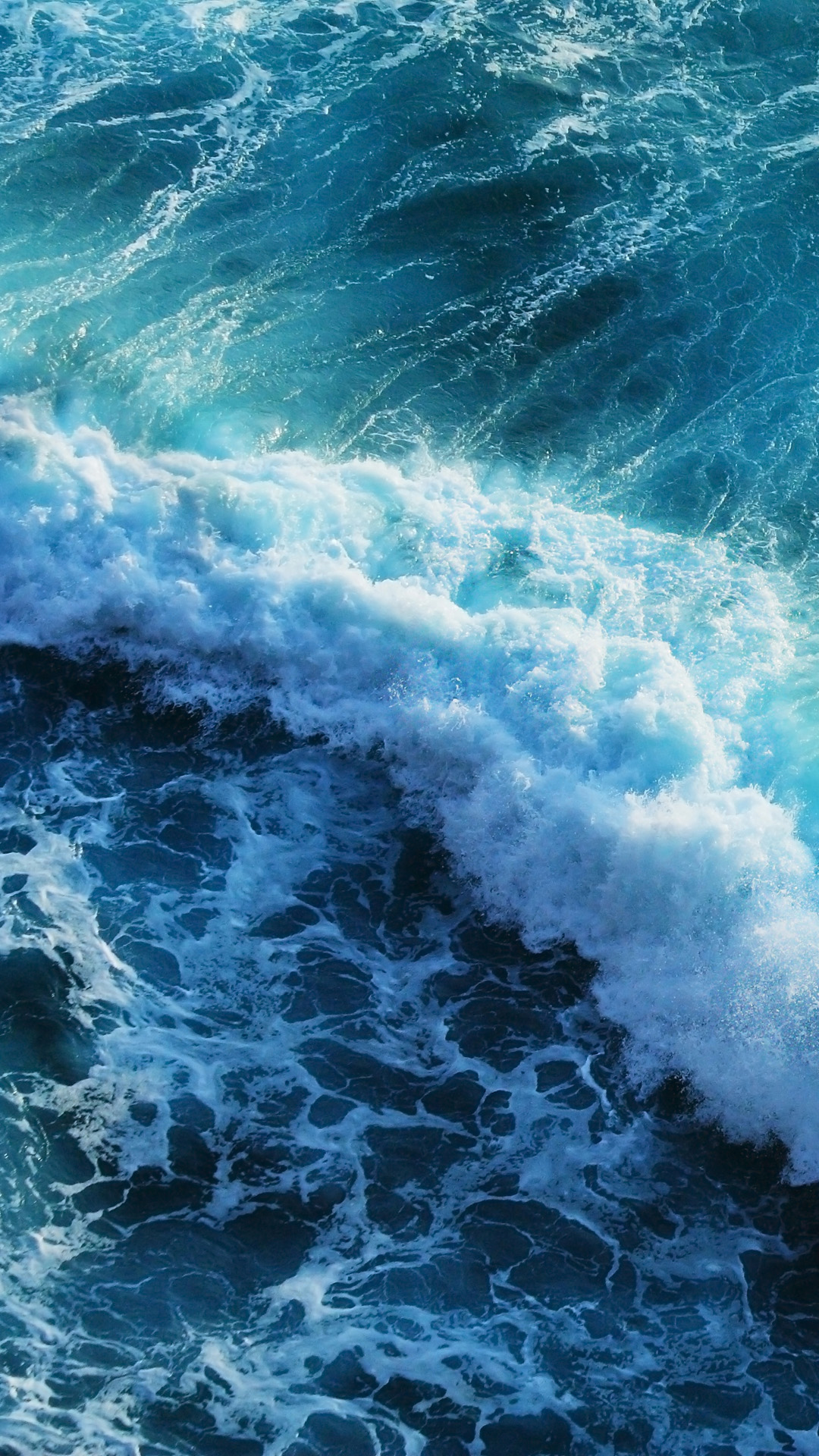 Beautiful blue waves Android wallpaper
