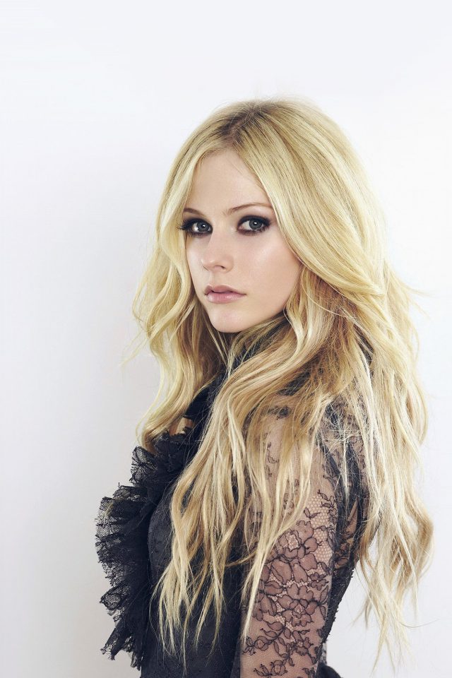 Avril Lavigne Canadian Singer Cute Music Android wallpaper