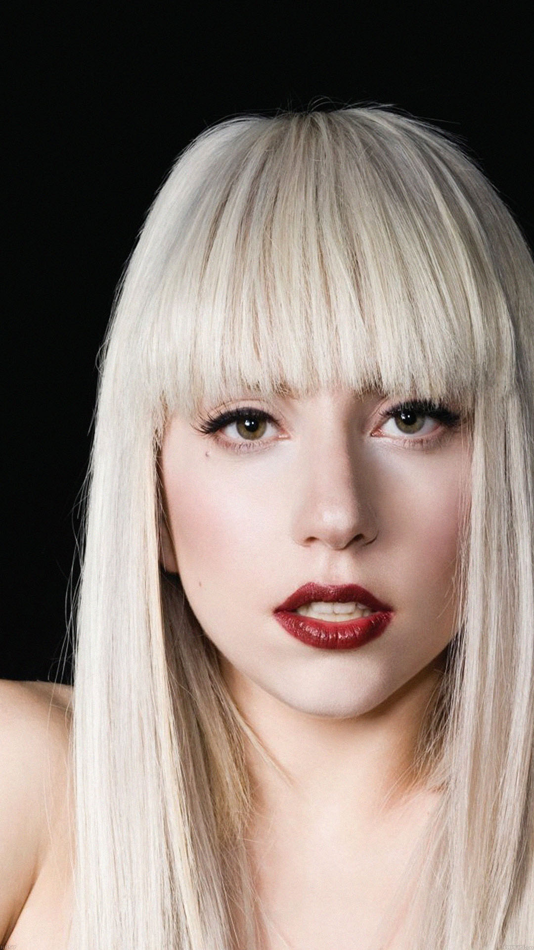 Lady Gaga Pose Music Android wallpaper