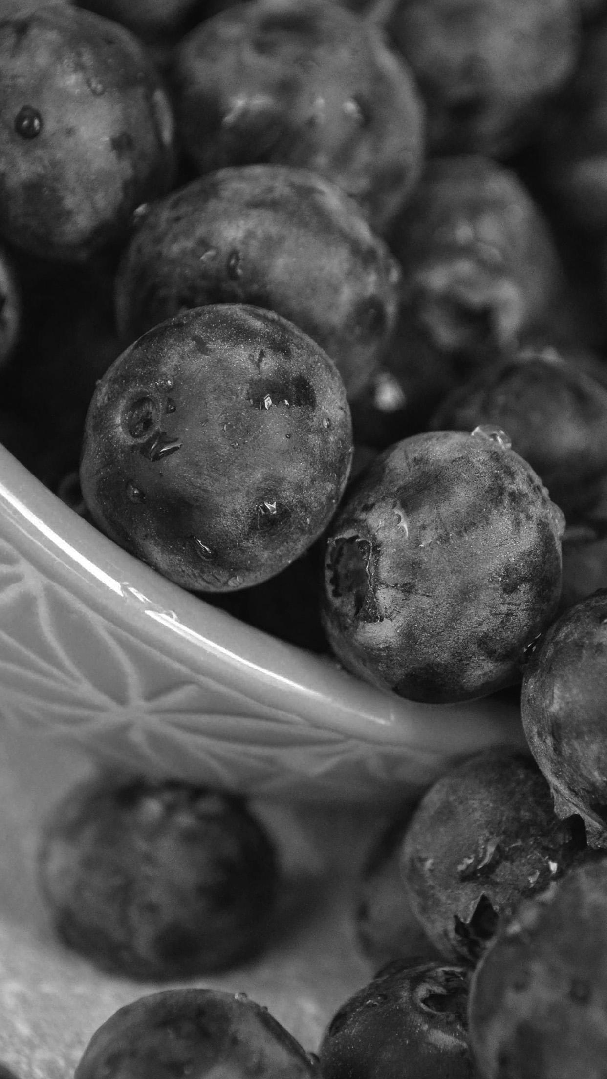 Summer Berry Grape Food Nature Dark Bw Android wallpaper