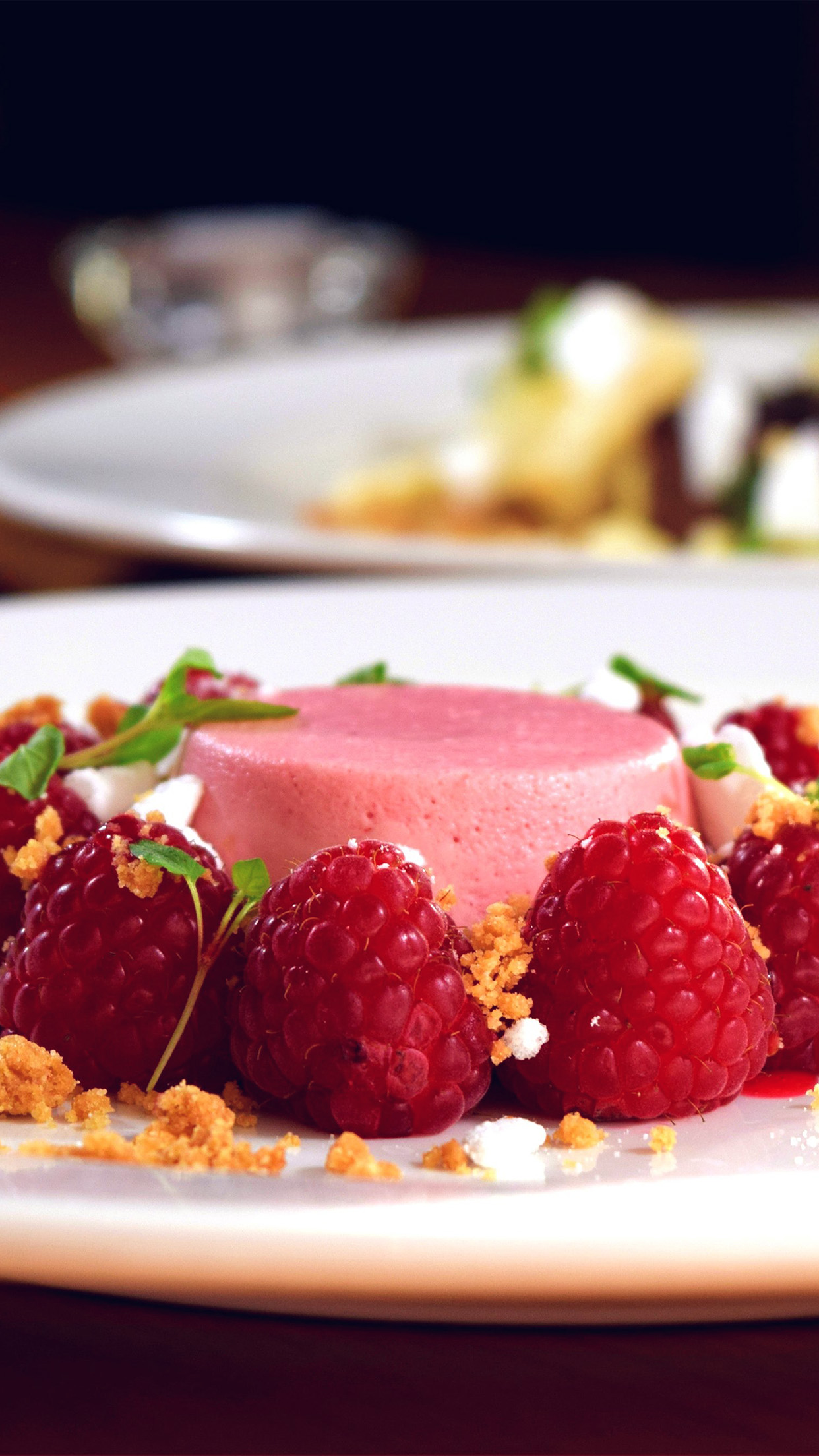 Food Stylist Dessert Berry Cake Bokeh Android wallpaper