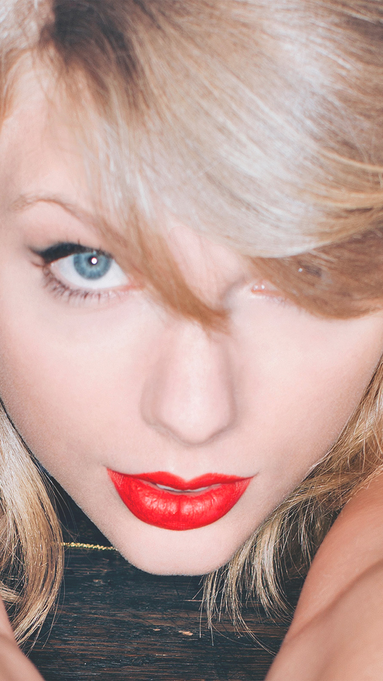Taylor Swift Red Lips Singer Artist Android wallpaper